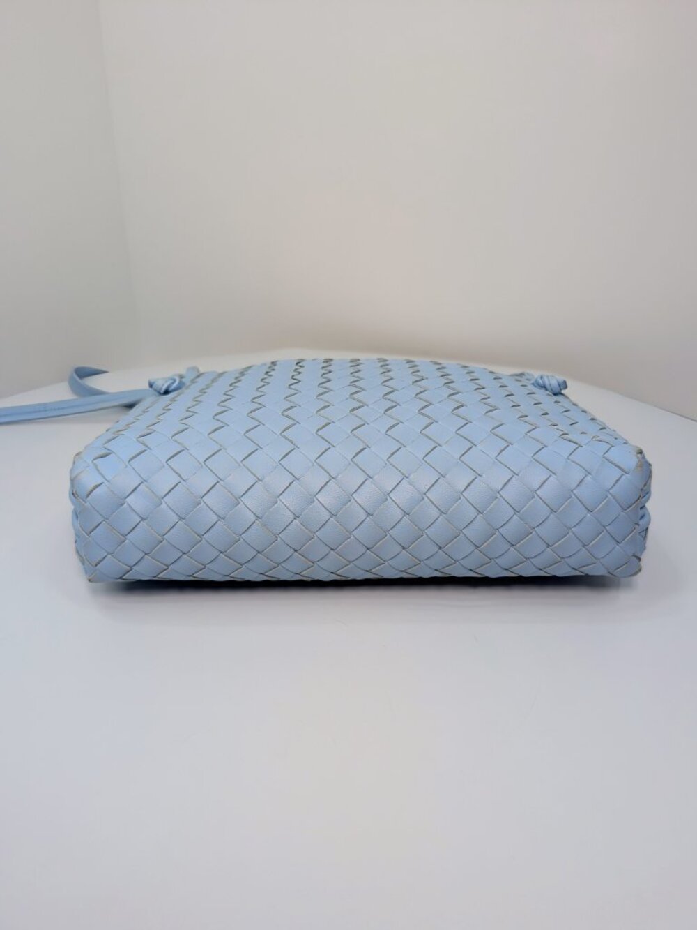 Bottega Veneta Sky Blue Intrecciato Leather Double-Handle Crossbody Camera Bag - Picture 6 of 10